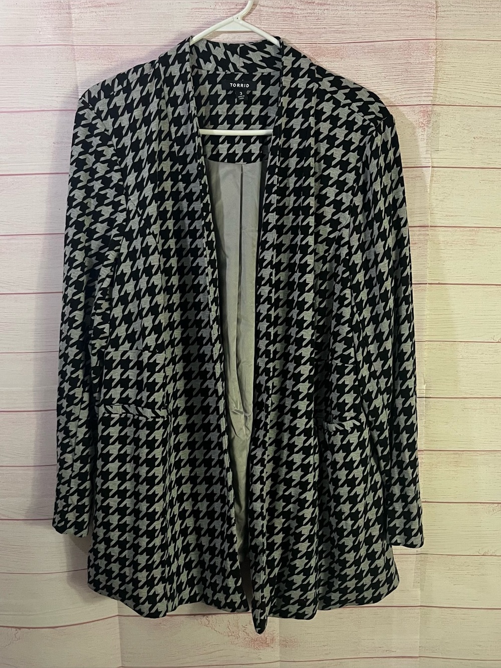 Torrid Open Front Black and Grey Houndstooth Blazer Size 3 | 3X